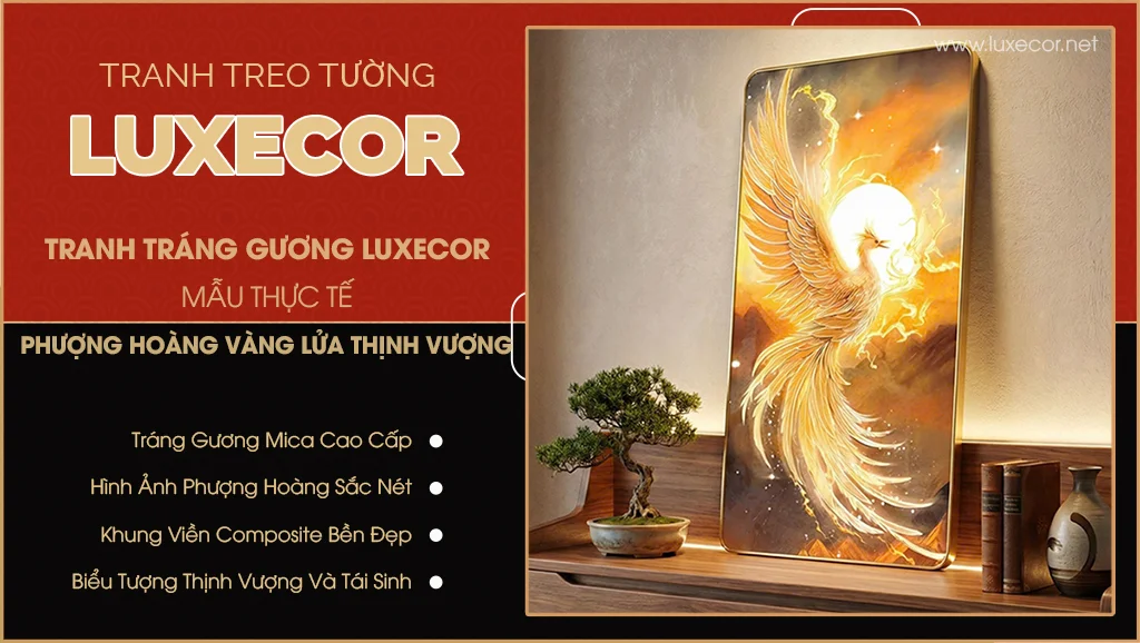 Tranh tráng gương phượng hoàng lửa đặt trên kệ gỗ với bonsai nhỏ và ánh sáng vàng ấm