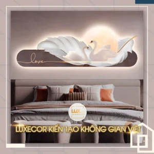 Tranh đèn LED thiên nga dưới trăng với ánh sáng dịu nhẹ tạo điểm nhấn sang trọng cho phòng ngủ