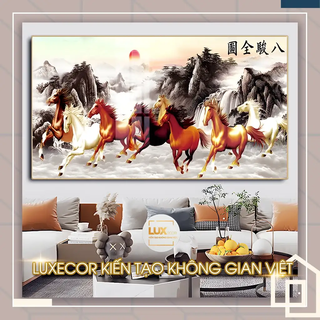 Tranh bát mã truy phong trang trí phòng khách chuẩn phong thủy Tranh tường bát mã phong thủy trang trí phòng khách sang trọng, mang lại may mắn tài lộc.