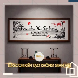 Tranh tráng gương Gia Hòa Vạn Sự Hưng kết hợp cá chép và cành đào mùa xuân sinh động.