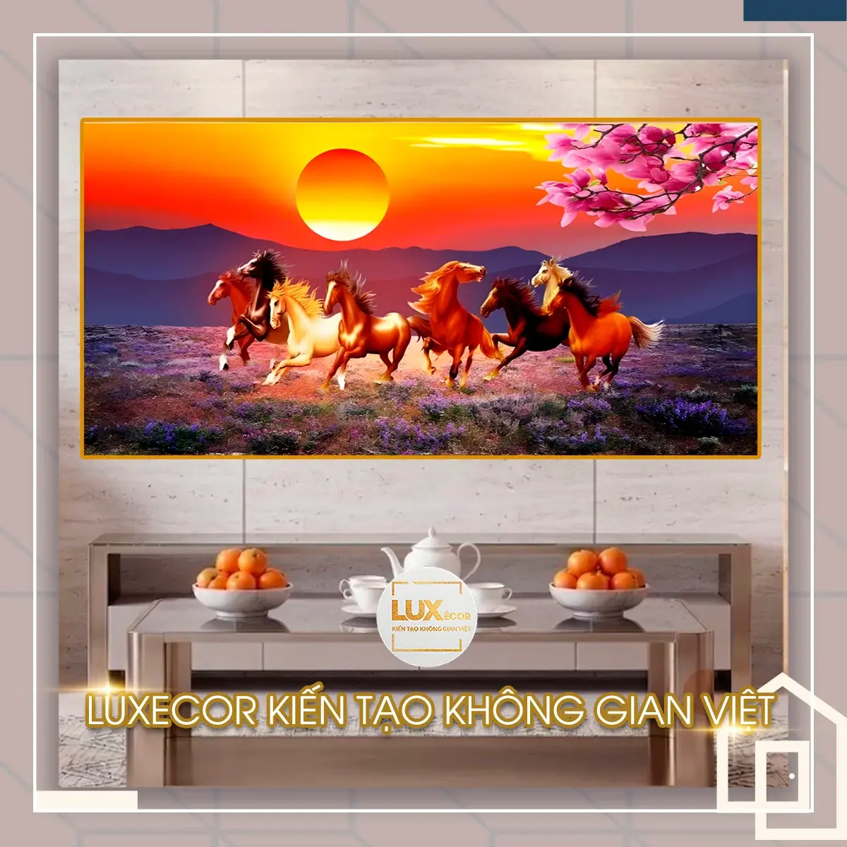 Tranh tráng gương mã đáo thành công bát mã phi nước đại Tranh tráng gương mã đáo thành công gỗ MDF viền composite bát mã phi trên cánh đồng hoa và mặt trời rực rỡ.