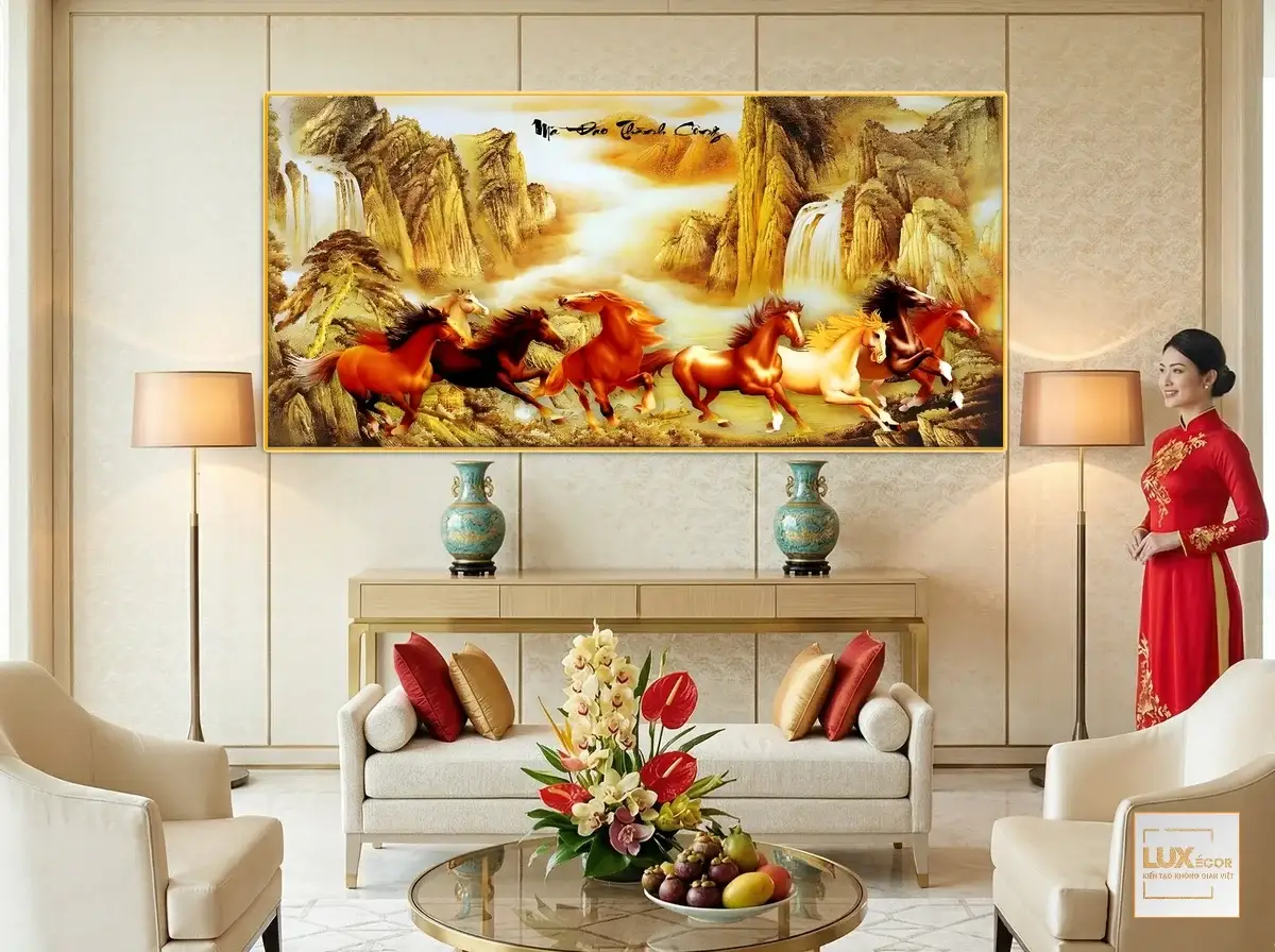 Tranh tráng gương mã đáo thành công cảnh thâm sơn hùng vĩ vượng khí phong thủy phòng khách.