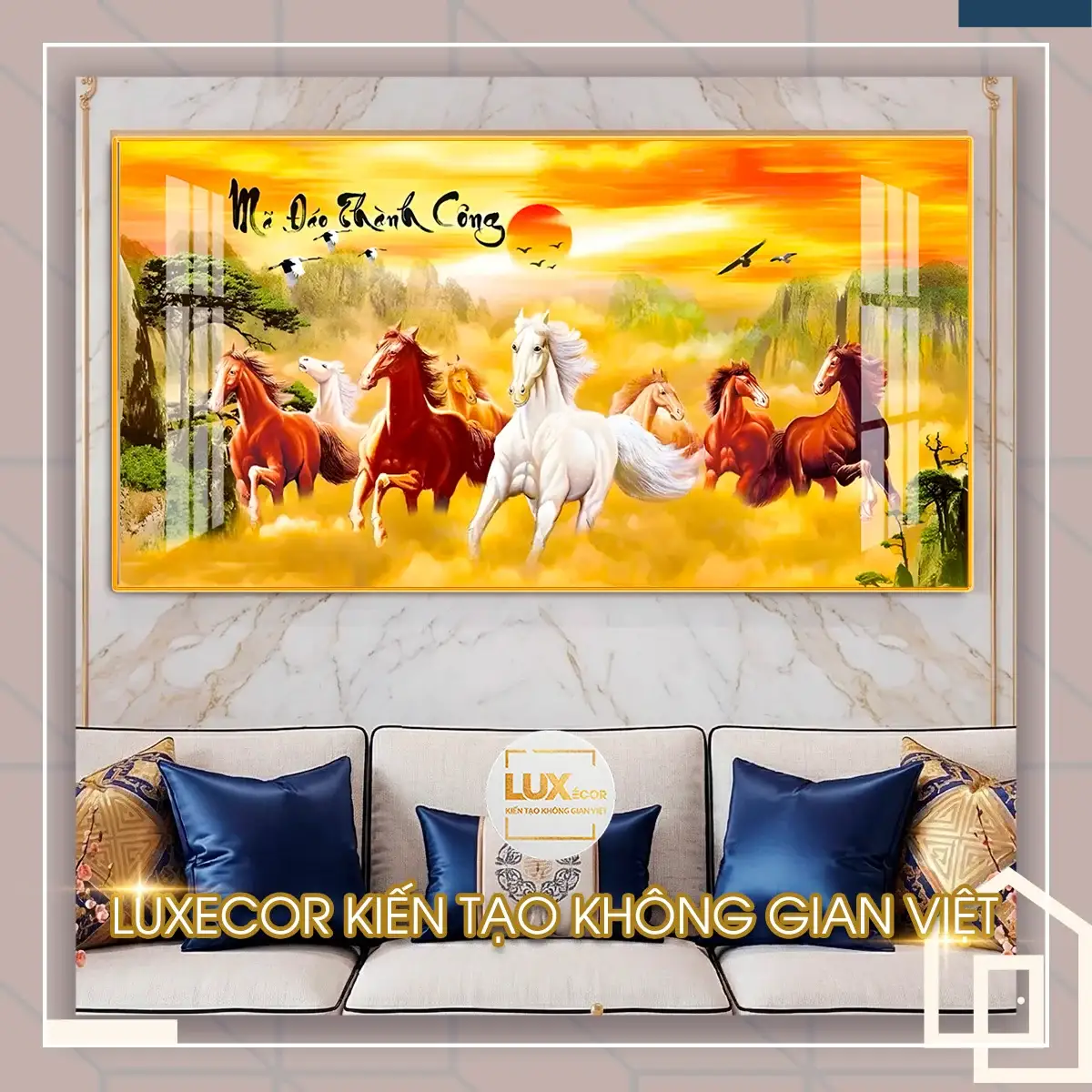 Tranh tráng gương mã đáo thành công thảo nguyên vàng Tranh tráng gương mã đáo thành công gỗ MDF viền composite bát mã lướt trên thảo nguyên vàng.