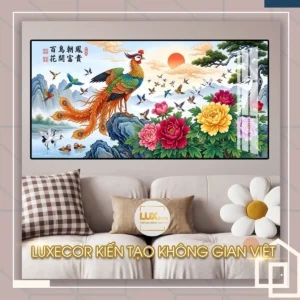 Bức tranh tráng gương phượng hoàng hoa khai phú quý cùng bách điểu trang trí phòng khách.